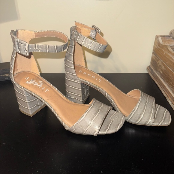Esprit Croc-Embossed Block Heel Sandals - Gray - Picture 4 of 6